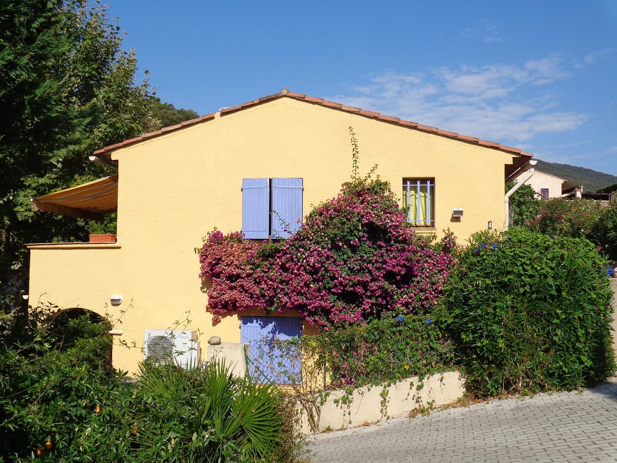 Villa Petra Sainte-Maxime Bagian luar foto