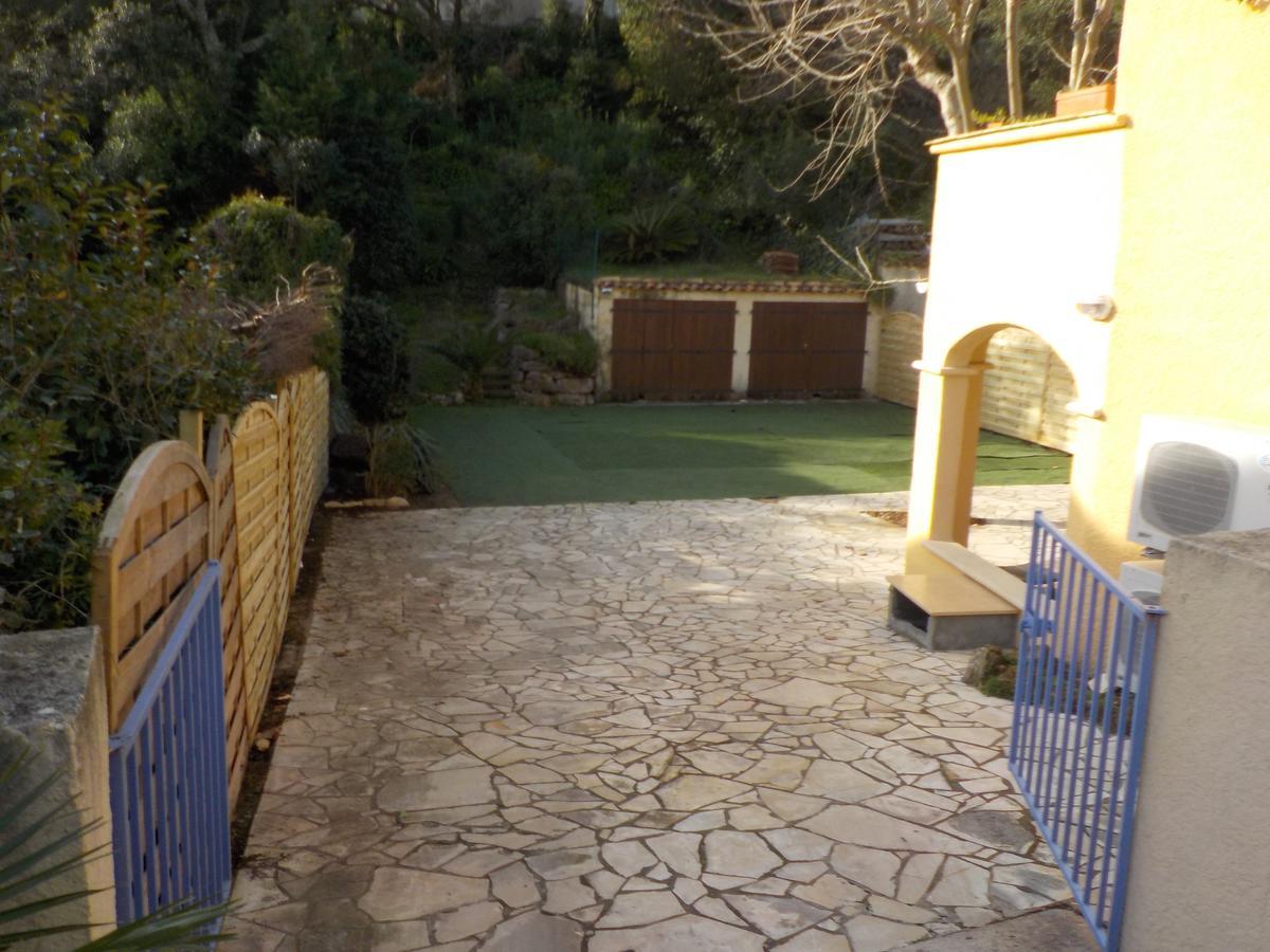 Villa Petra Sainte-Maxime Bagian luar foto
